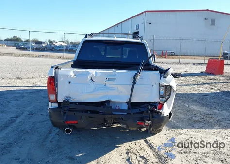 2025 Honda Ridgeline Rtl+ z USA, uszkodzony, nr VIN 5FPYK3F44SB023592